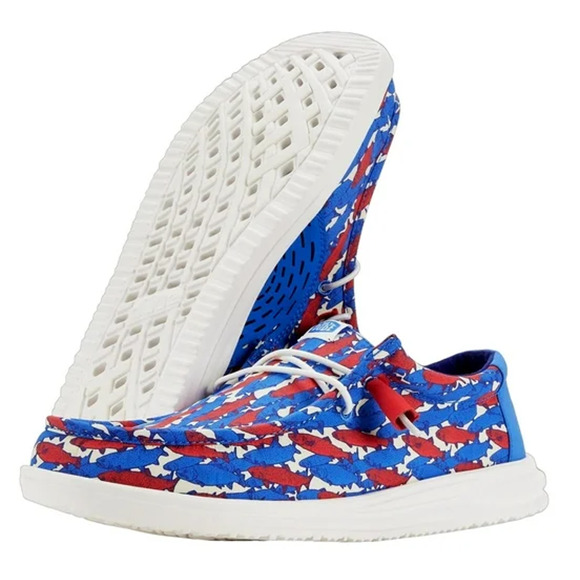 Hey Dude Mens Wally Slip-On Casual Shoe US 10 EU 43 Fish Camo Red Blue NIB - Picture 1 of 12